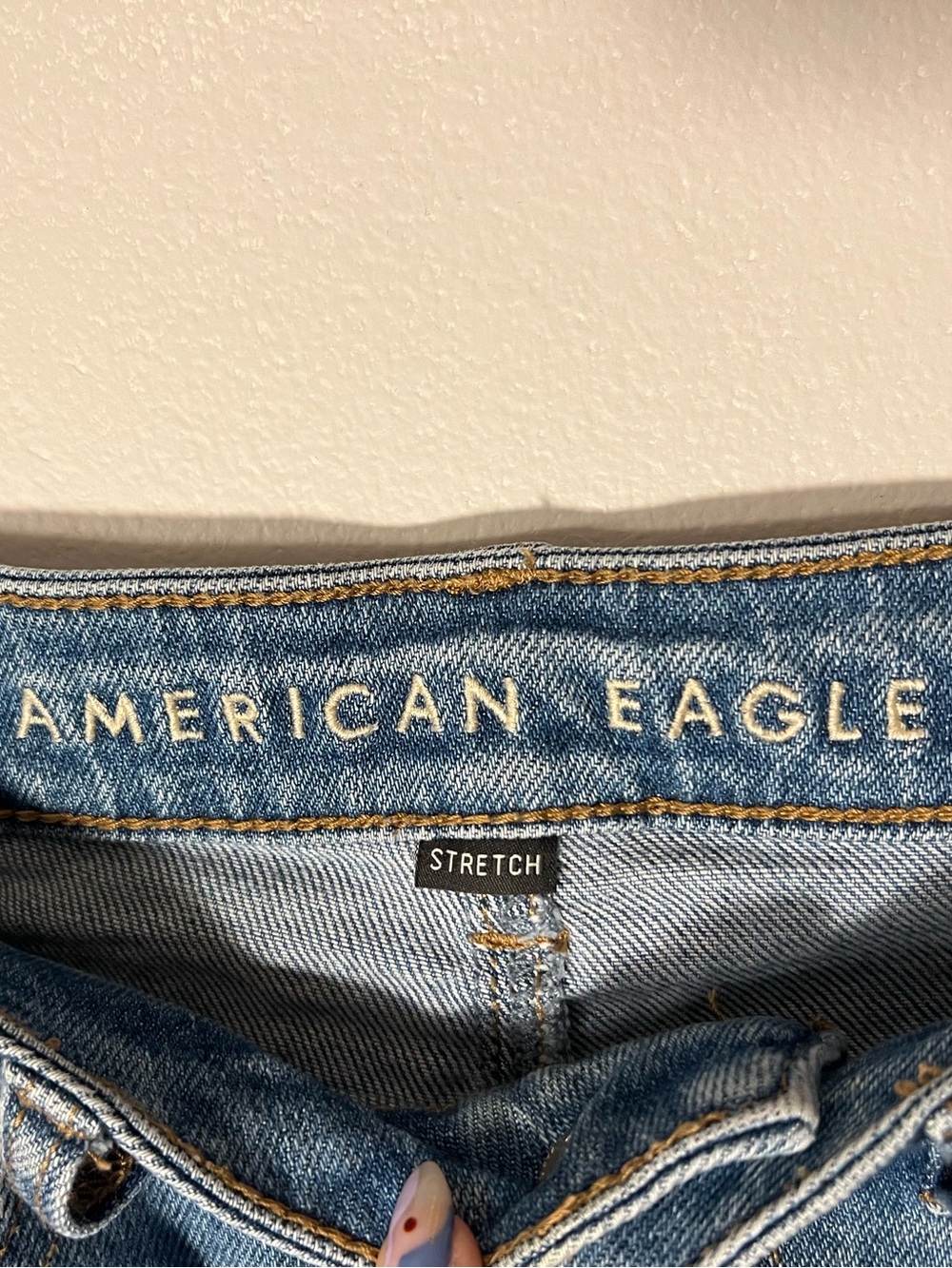 American Eagle Mom Jean